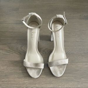 Lulu's Tan Suede Heels
